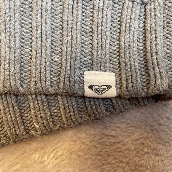 Roxy Women's Sweater Medium Striped Knit Gray & White Long Sleeve Scoop Neck - Picture 6 of 9